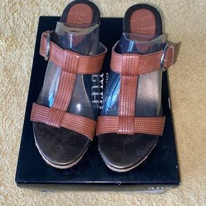 Woman’s 3 1/2 inch wedge sandals.  Brown w/tan heel,  size 8 1/2